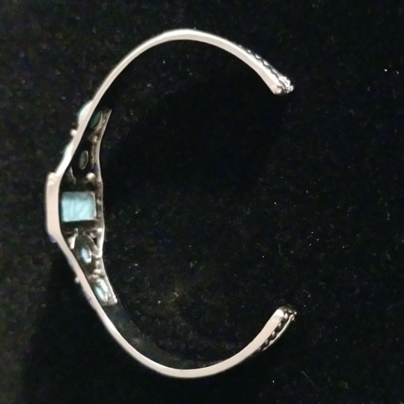 Faux Turquoise Fashion Bracelet Cuff - Picture 5 of 5